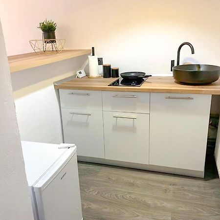 Signature Residence Medias Bagian luar foto